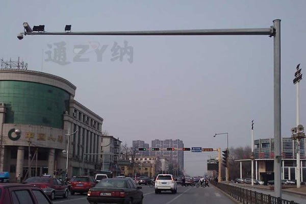 監(jiān)控桿價(jià)值哪個(gè)品牌的監(jiān)控立桿風(fēng)致較勁不錯(cuò)？